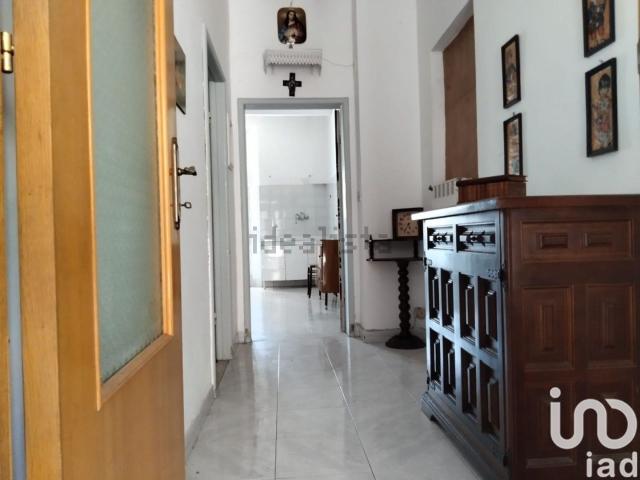 Appartamento in vendita a Quartiere Mercatale, Marche