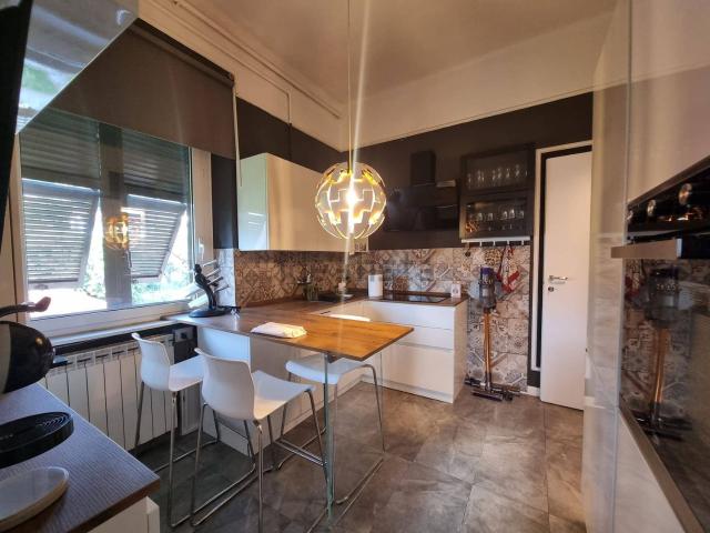 Appartamento in vendita a Casella, Liguria