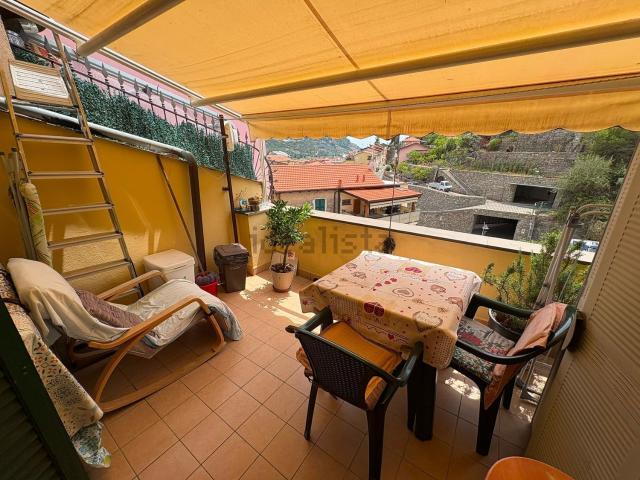 Appartamento in vendita a Taggia