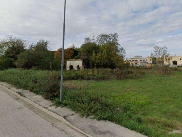 Appartamento in vendita a Zona Industriale A, Marche