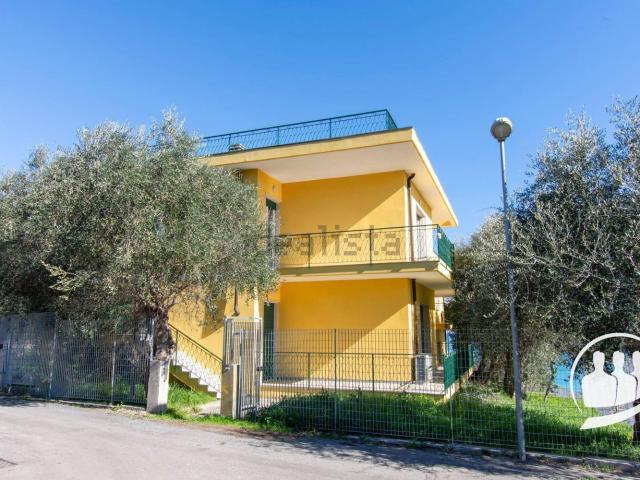 Attico in vendita a San Lorenzo Al Mare, Liguria