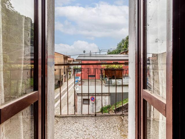 Appartamento in vendita a Monte, Massino Visconti