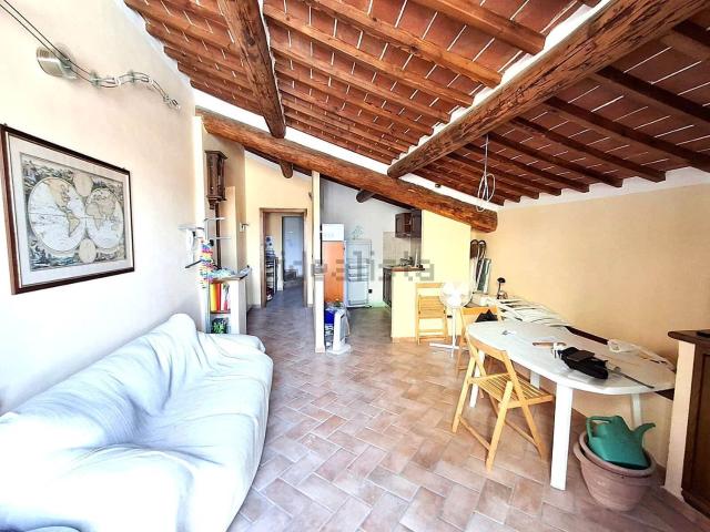 Appartamento in vendita a Saione, Arezzo