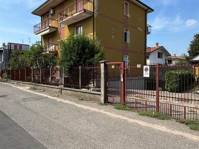 Appartamento in vendita a Cassano D'adda, Lombardia