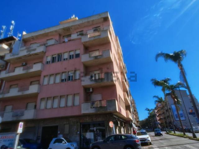 Appartamento in vendita a Reggio di Calabria, Reggio Calabria