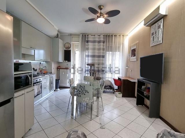 Appartamento in vendita a Brugherio, Lombardia