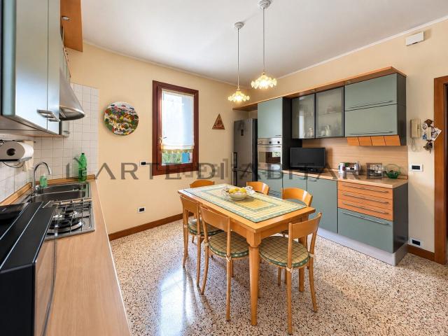 Appartamento in vendita a Cittadella, Padova