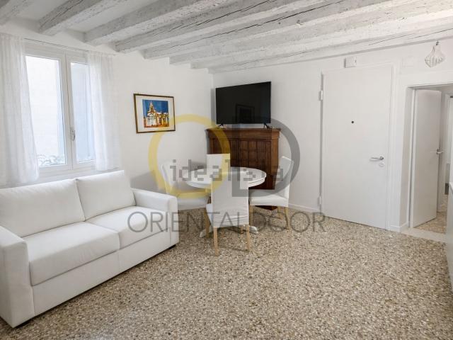 Appartamento in vendita a Venezia-Murano-Burano, Venezia