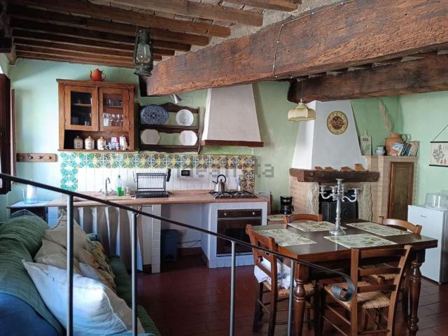 Appartamento in vendita a Chianni, Toscana