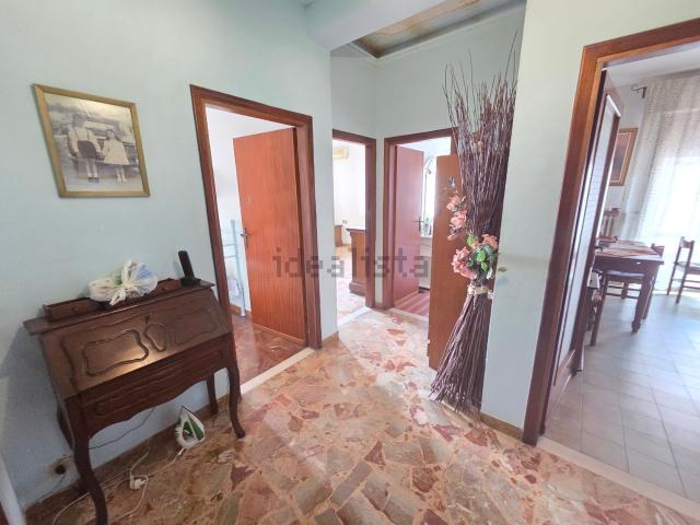 Appartamento in vendita a Centro Direzionale, Prato
