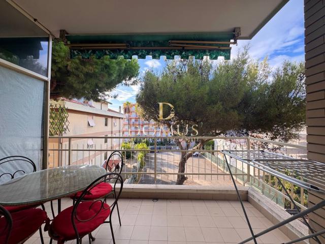 Appartamento in vendita a Bordighera, Liguria