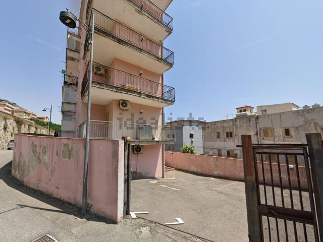 Appartamento in vendita a III Circoscrizione, Messina