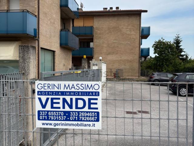 Appartamento in vendita a Trecastelli, Marche