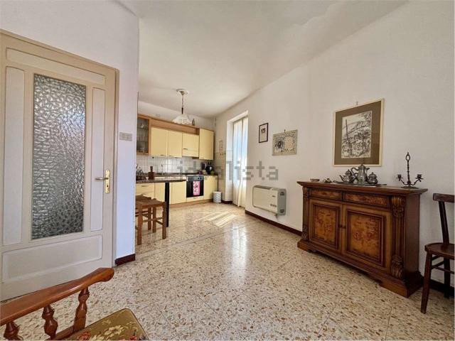 Appartamento in vendita a Armo, Liguria