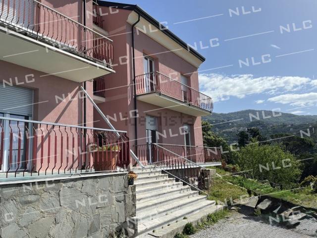 Appartamento in vendita a Lavagna, Liguria