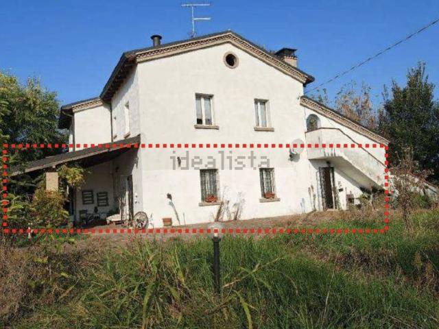 Appartamento in vendita a Re, Reggio Emilia