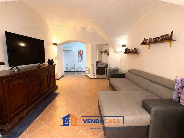 Appartamento in vendita a Borgo Parasio, Imperia