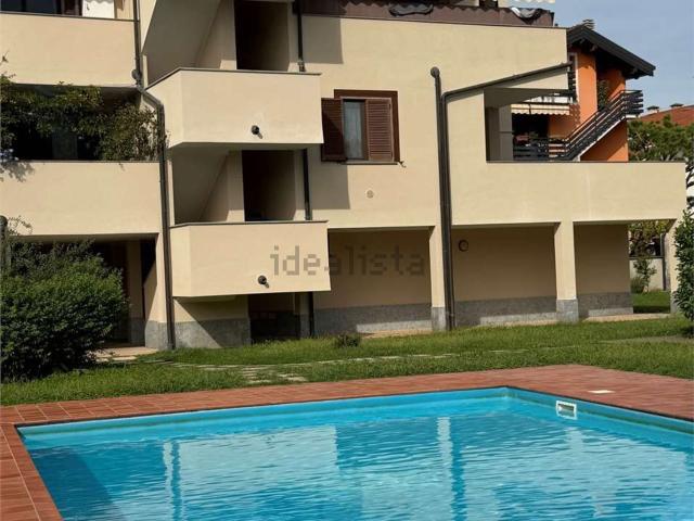 Appartamento in vendita a Cascina Confaloniera, Rosate
