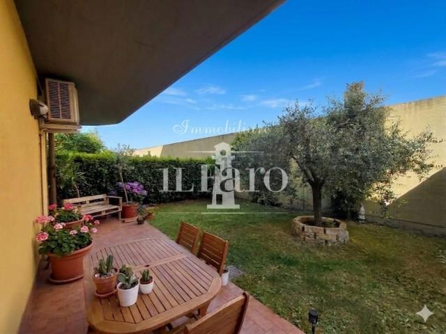 Appartamento in vendita a Campi Bisenzio, Toscana