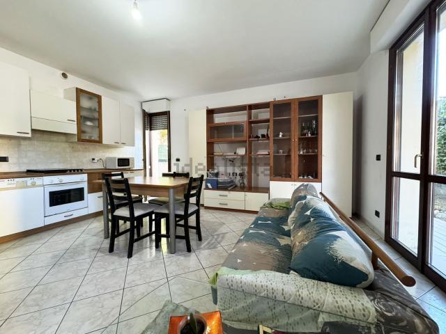 Appartamento in vendita a Trecastelli, Marche