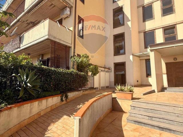 Appartamento in vendita a Castello, Fiumefreddo Di Sicilia