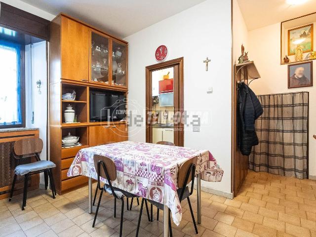 Appartamento in vendita a Robbiano, Giussano