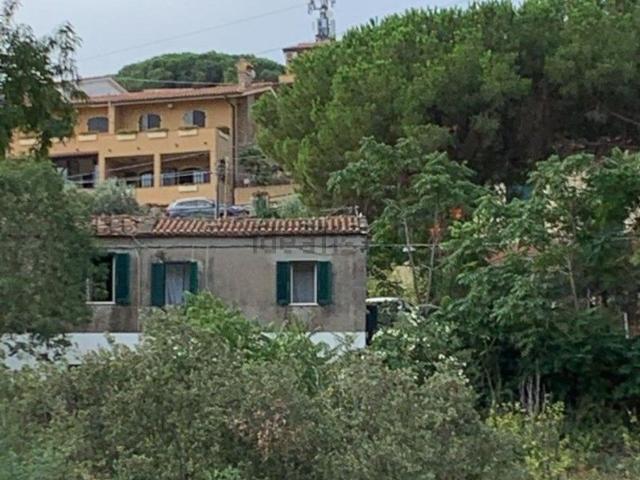 Appartamento in vendita a Rio, Toscana