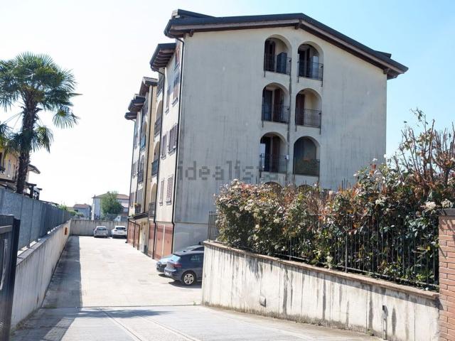 Appartamento in vendita a San Zenone Al Lambro, Lombardia