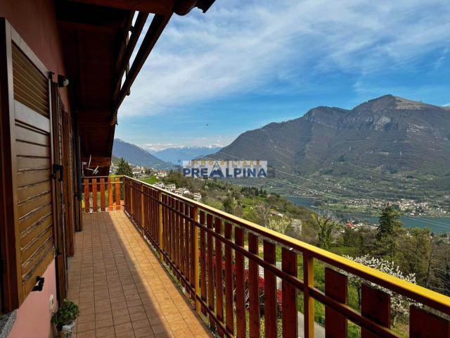 Appartamento in vendita a Bianzano, Lombardia