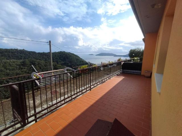 Appartamento in vendita a Gatessa, La Spezia