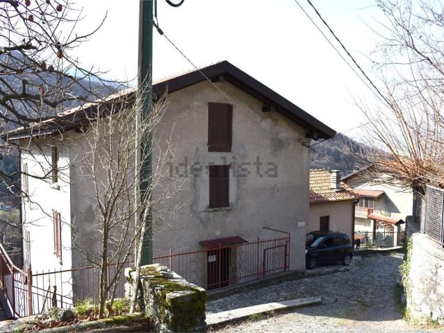Appartamento in vendita a Faggeto Lario, Como