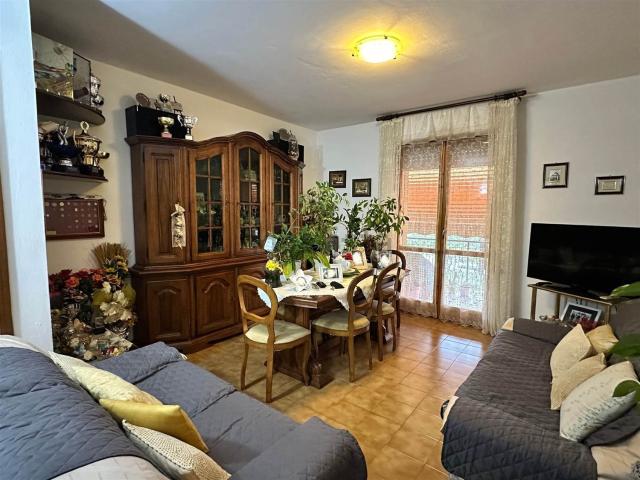 Appartamento in vendita a Bivio Di Ravi, Toscana