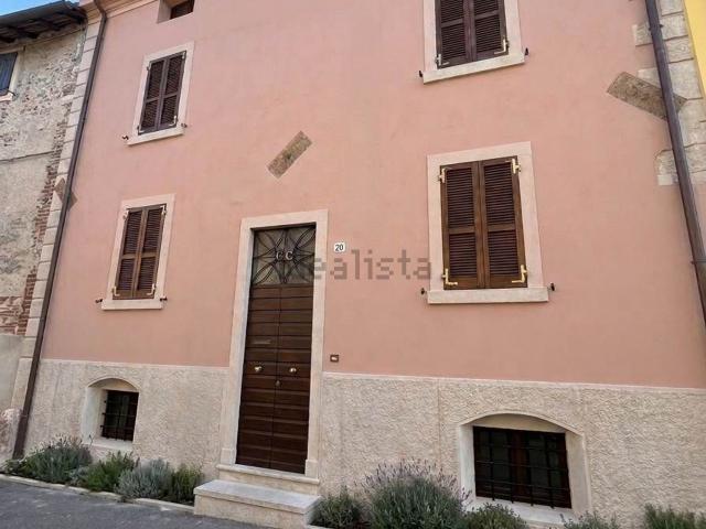 Appartamento in vendita a Sona, Veneto