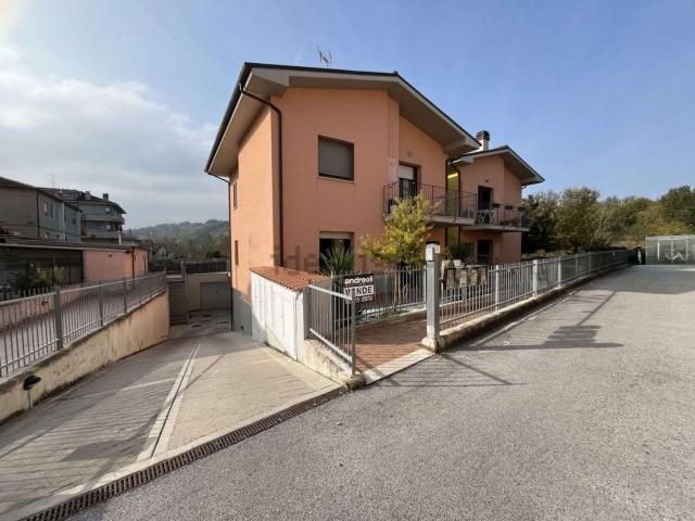 Appartamento in vendita a Marche, Ancona