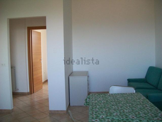 Appartamento in vendita a Terre Roveresche, Marche
