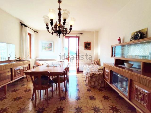Appartamento in vendita a Cossaglio, Parre
