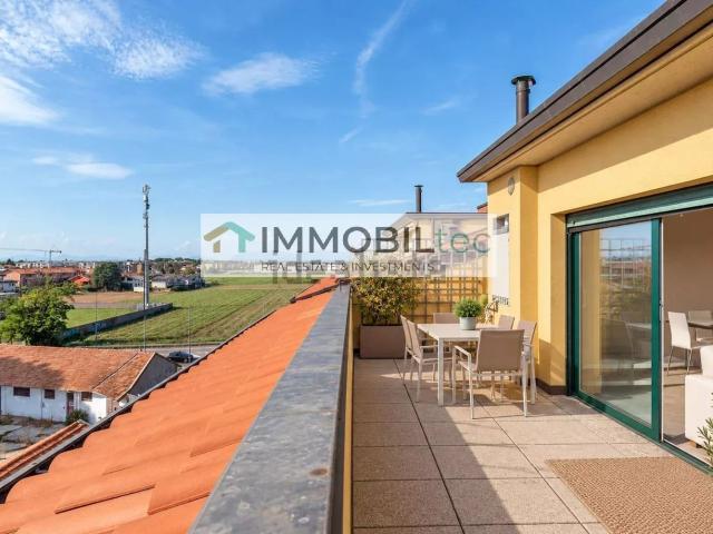 Appartamento in vendita a Volta-Prealpi, Saronno