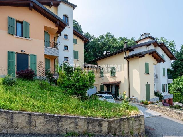 Appartamento in vendita a Appennino Reggiano, Re