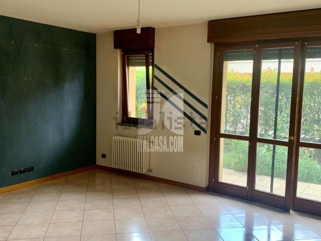 Appartamento in vendita a Pagazzano, Bergamo
