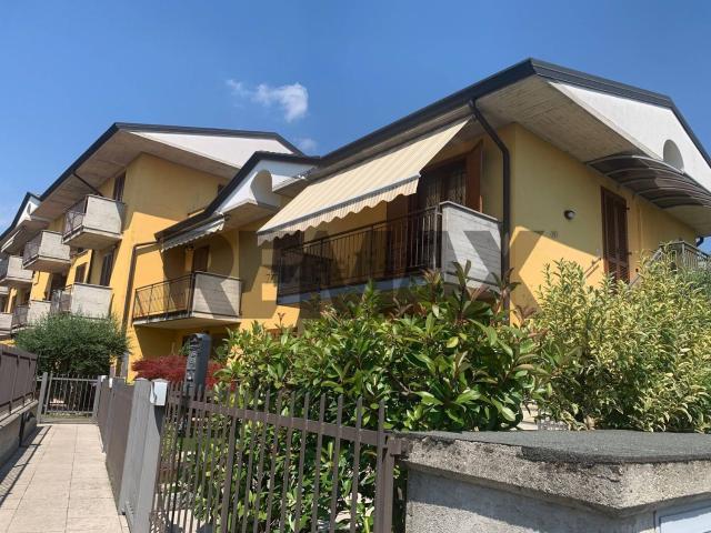 Appartamento in vendita a Telgate, Lombardia