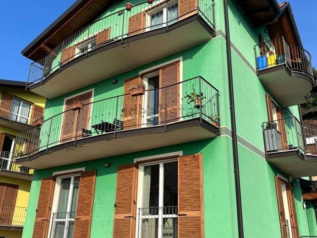 Appartamento in vendita a Arcisate, Varese