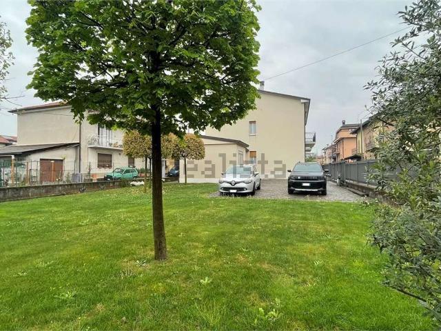 Appartamento in vendita a Mariano Comense, Lombardia