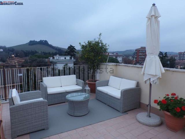 Appartamento in vendita a Marche, Ancona