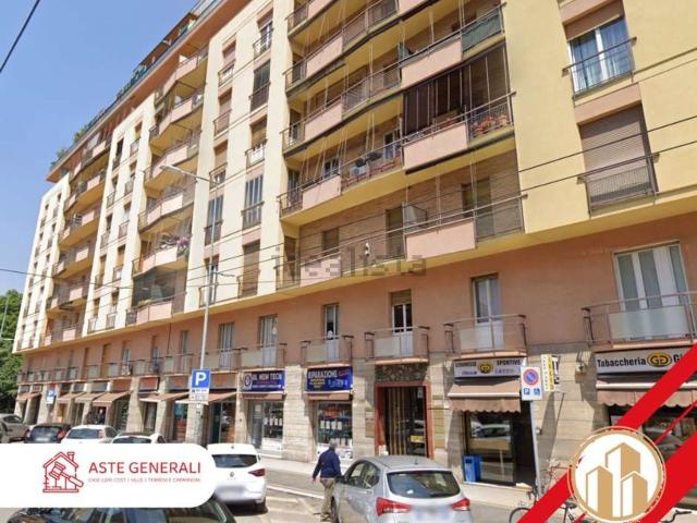 Appartamento in vendita a Centro Storico, Modena