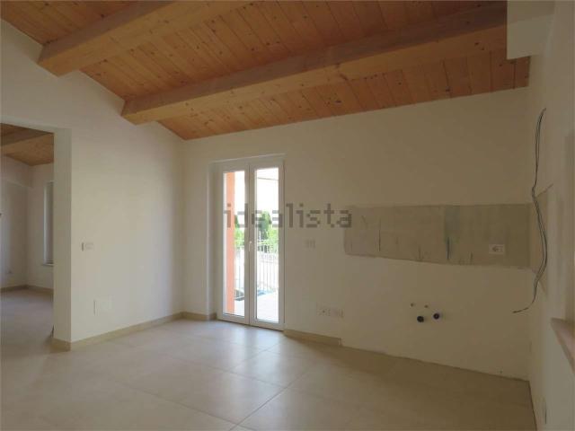Appartamento in vendita a Sant'Agostino, Marche