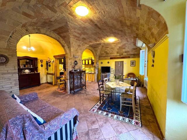 Appartamento in vendita a Santa Luce, Toscana