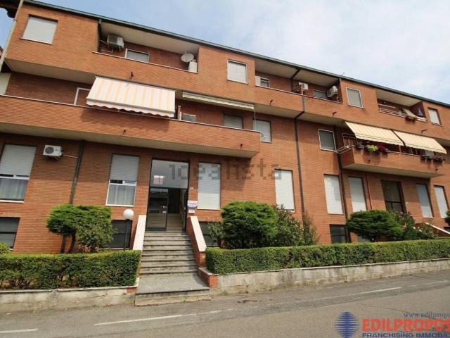 Appartamento in vendita a Barlassina, Lombardia