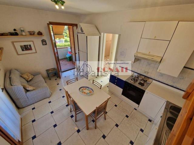 Appartamento in vendita a Montignoso, Toscana