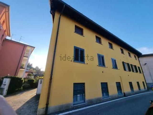Appartamento in vendita a San Fermo Della Battaglia, Como