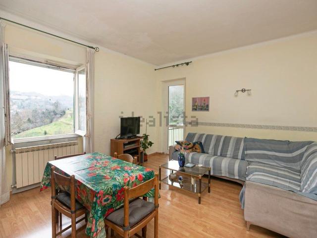 Appartamento in vendita a Val Polcevera, Serra Riccò